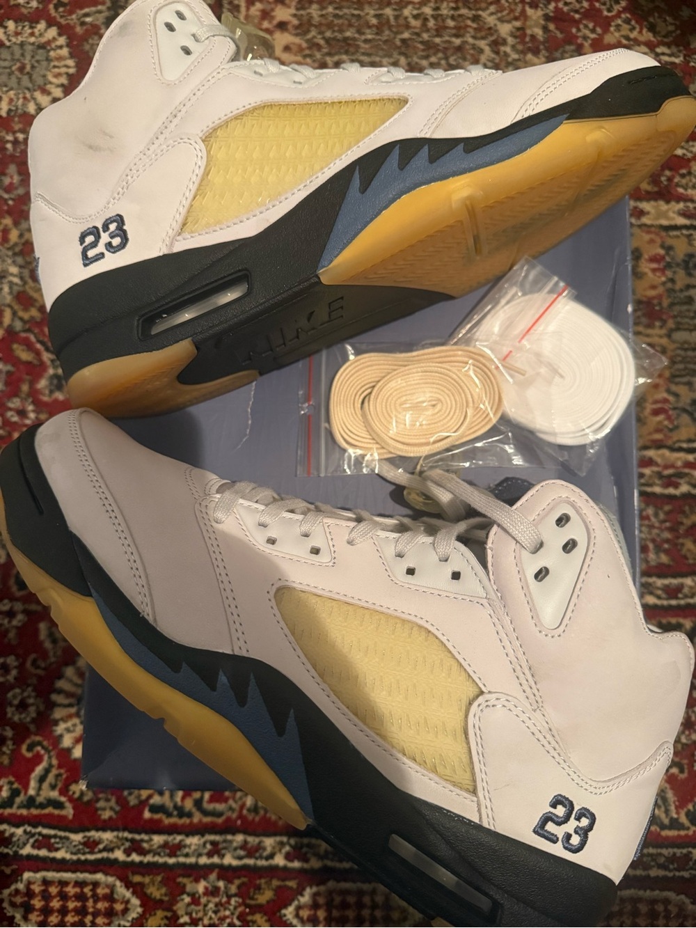 Jordan 5 Retro A Ma Maniere Dawn -White, Yellow & Navy Retro Basketball Sneakers